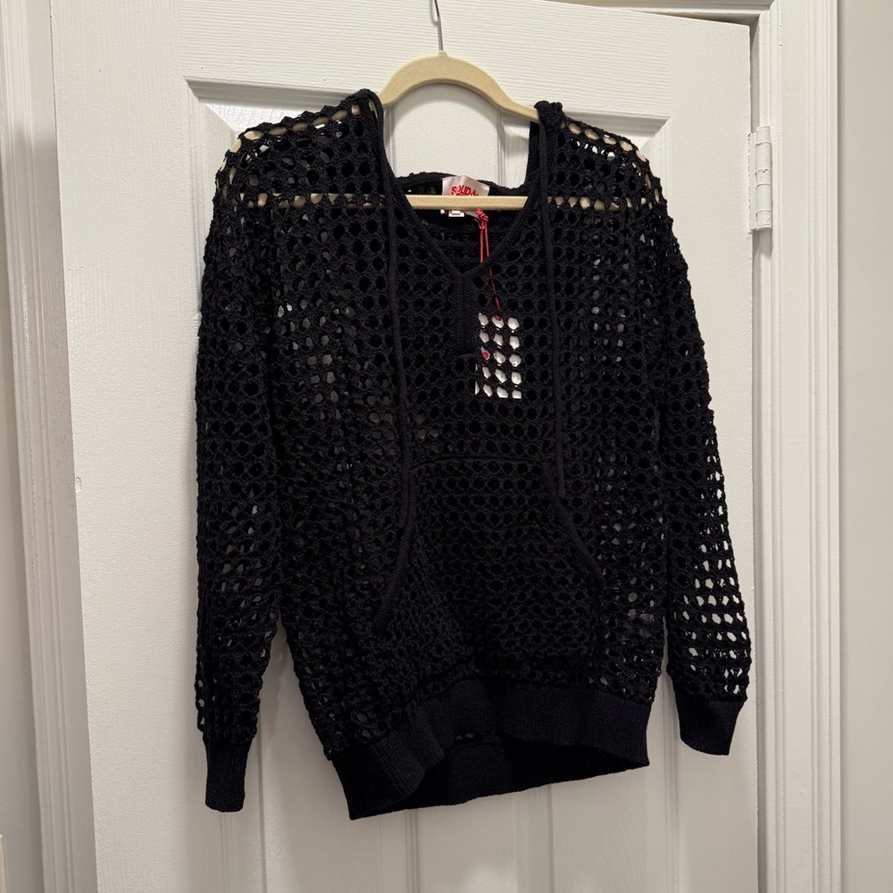 NWT Solid and Striped the Baja Hoodie in black, size L